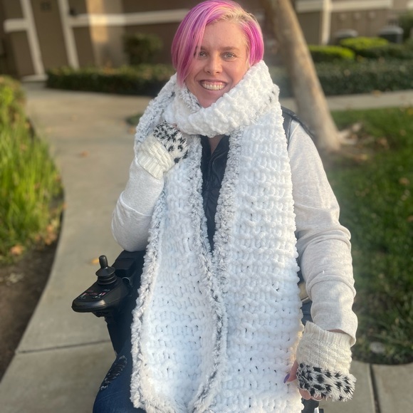 👋 Hi, I’m Ariel! Happy to be sharing fashion love - Picture 5 of 16